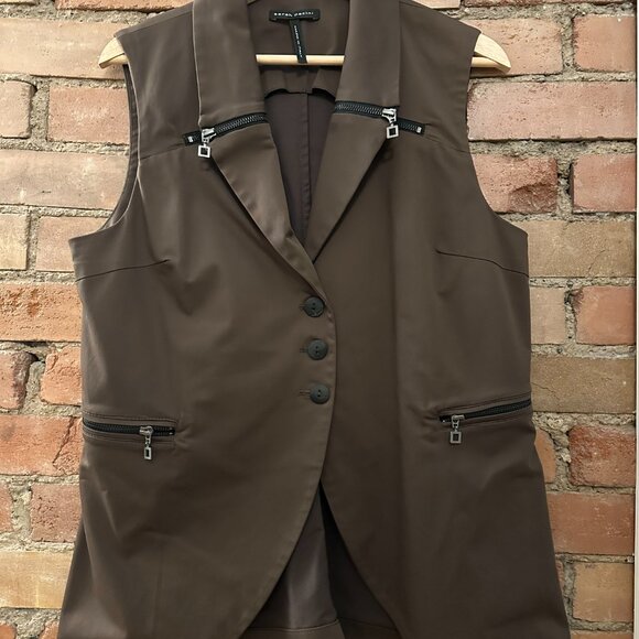 Sarah Pacini 3-Button Vest - Picture 4 of 6